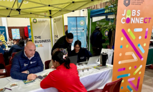 Alderman James Vos, Mayoral Committee Member for Economic Growth participated in community activations alongside the City’s Business Hub team and addressed small business owners at a training workshop.
